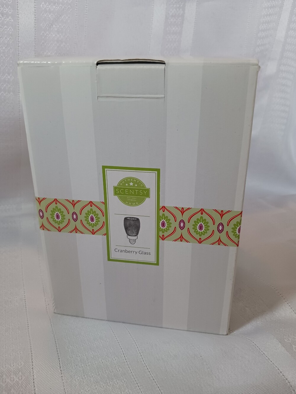 Scentsy Cranberry Glass Wax Melt Plug-in New In Box